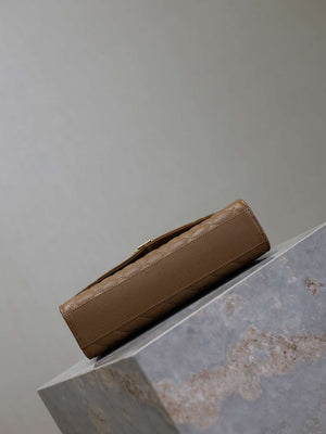 YSL 600185 Envelope Meduim In Quilted Grain De Poudre Embossed Leather Caramel - Default Title - View 7