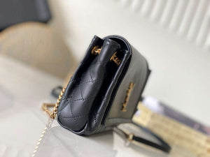 YSL 6727381 Mini Nolita In Lambskin Bag Black - Default Title - View 2