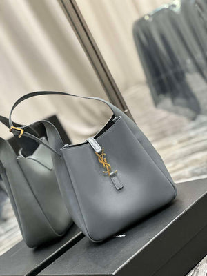 YSL 713938 LE 5 A 7 Supple Small In Grained Leather Blue - Default Title - View 2