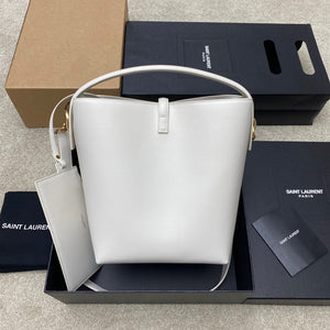 YSL 742828 Le 37 In Vegetable-Tanned Leather White - Default Title - View 2