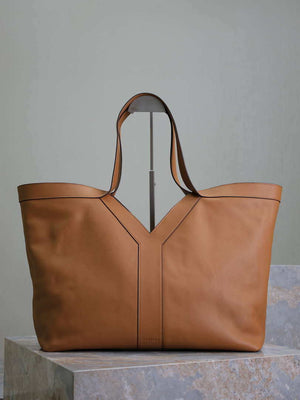 YSL 817602AAEB31000 Y Tote in leather Calfskin Brown - Default Title - View 1