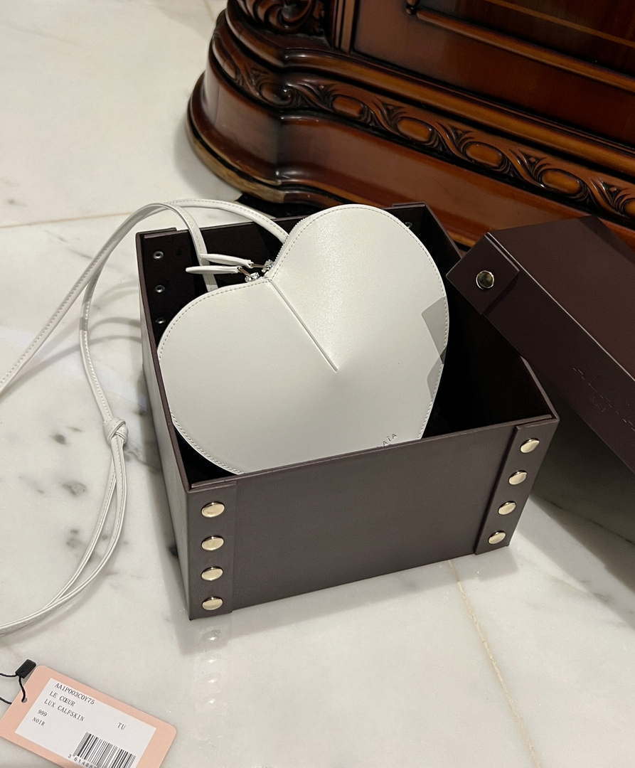 Alaia Bag