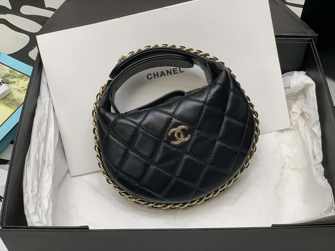 Chanel Clutches Bag