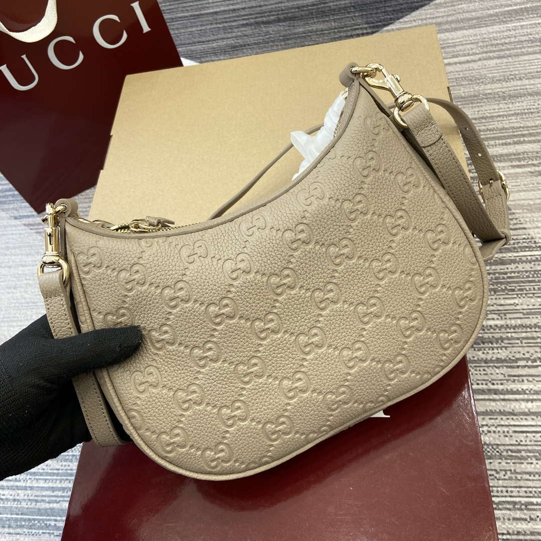 GG Emblem Bag