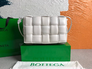 Bottega Veneta BV 591970 Padded Cassette 20206 White Silver - Default Title - View 2