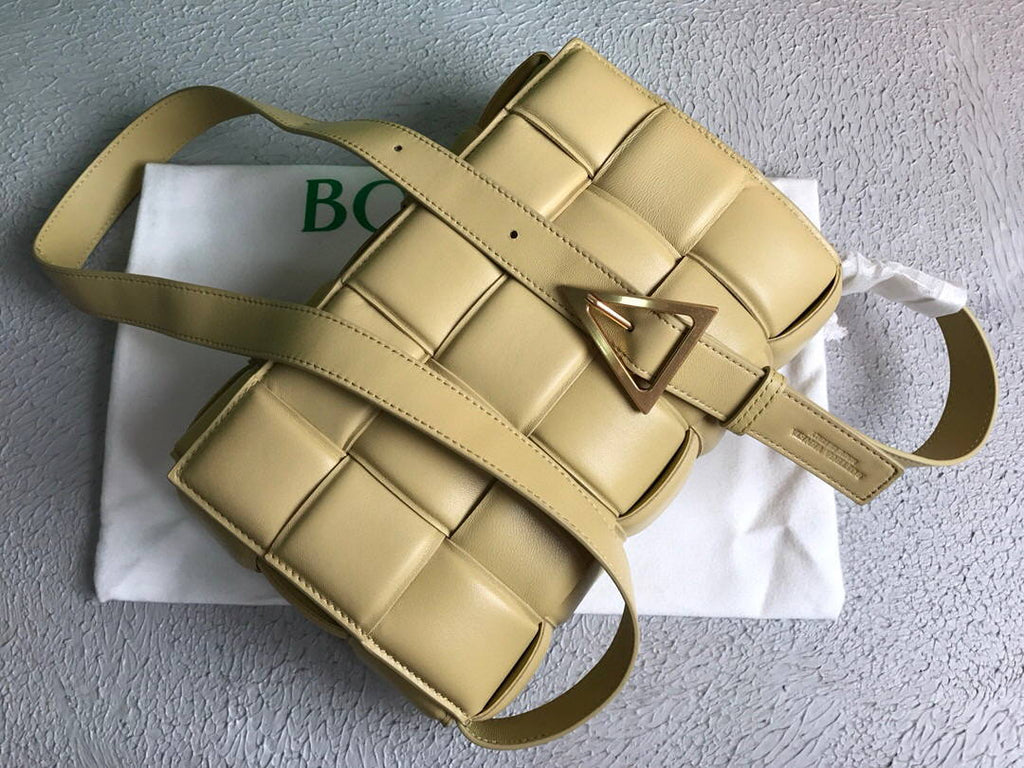 Bottega Veneta BV 591970 Padded Cassette 20206 Apricot
