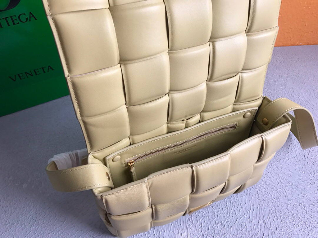 Bottega Veneta BV 591970 Padded Cassette 20206 Apricot