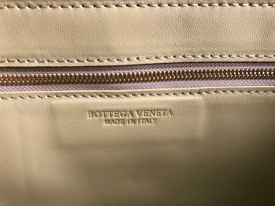 Bottega Veneta BV 591970 Padded Cassette 20206 Apricot - Default Title - View 8