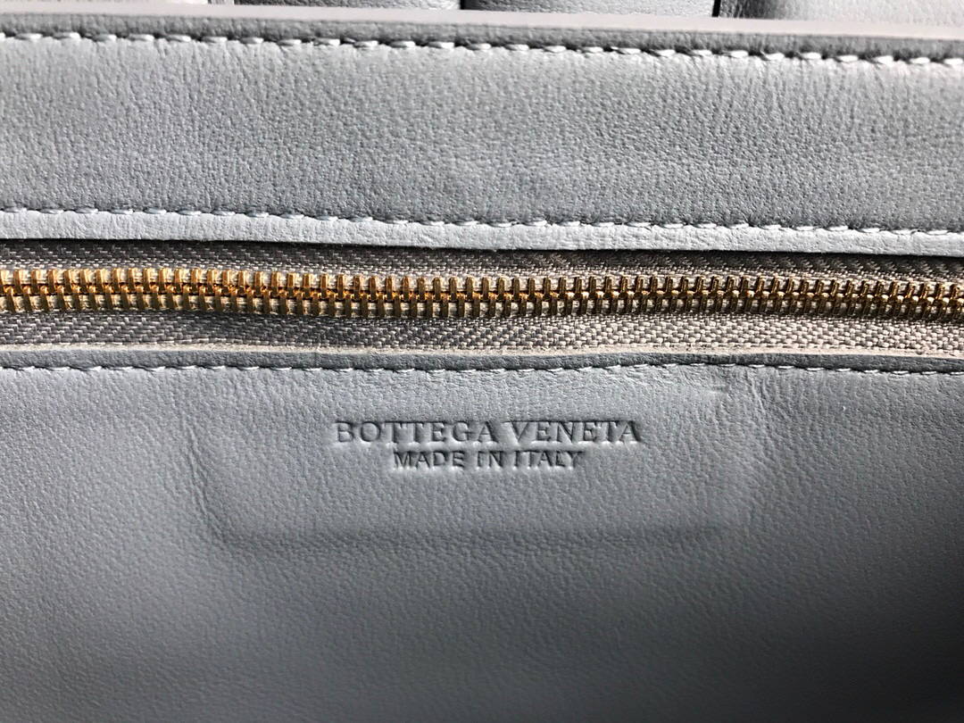 Bottega Veneta BV 591970 Padded Cassette 20206 Grey Gold
