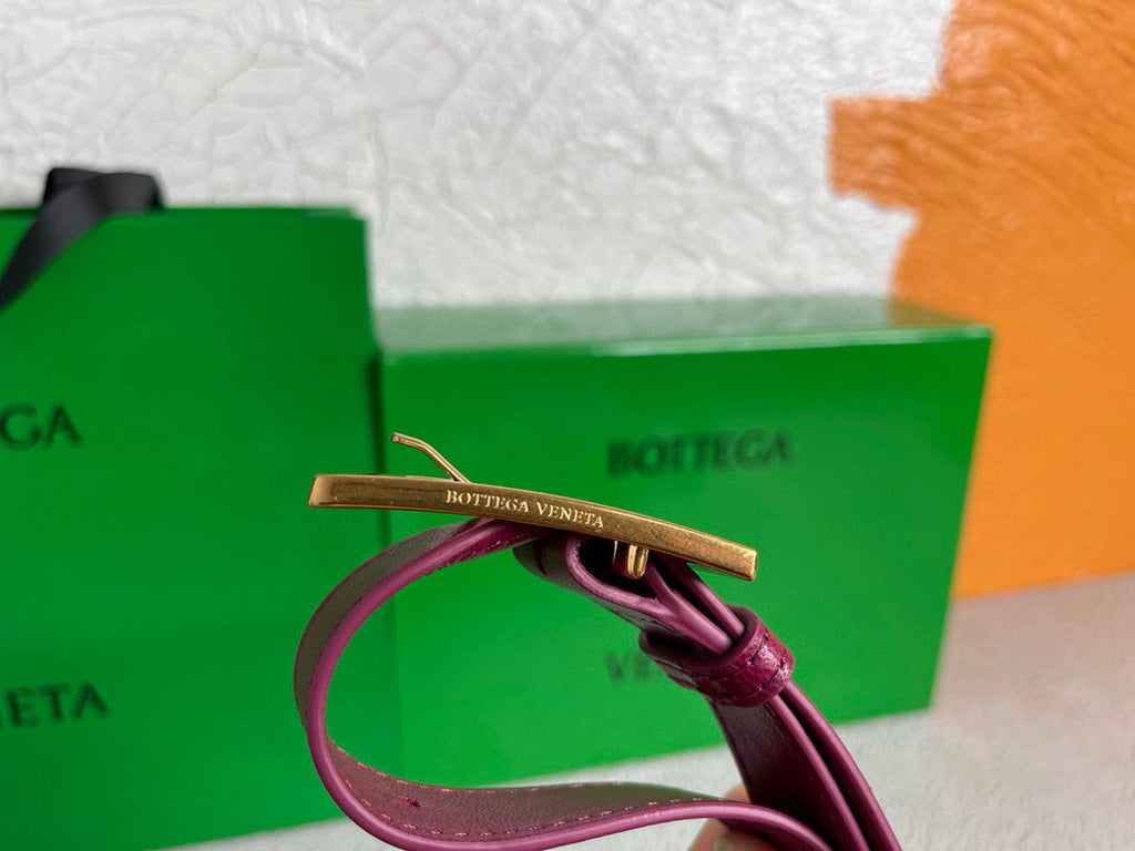 Bottega Veneta BV 20206 Padded Cassette 591970 Wine Red Gold