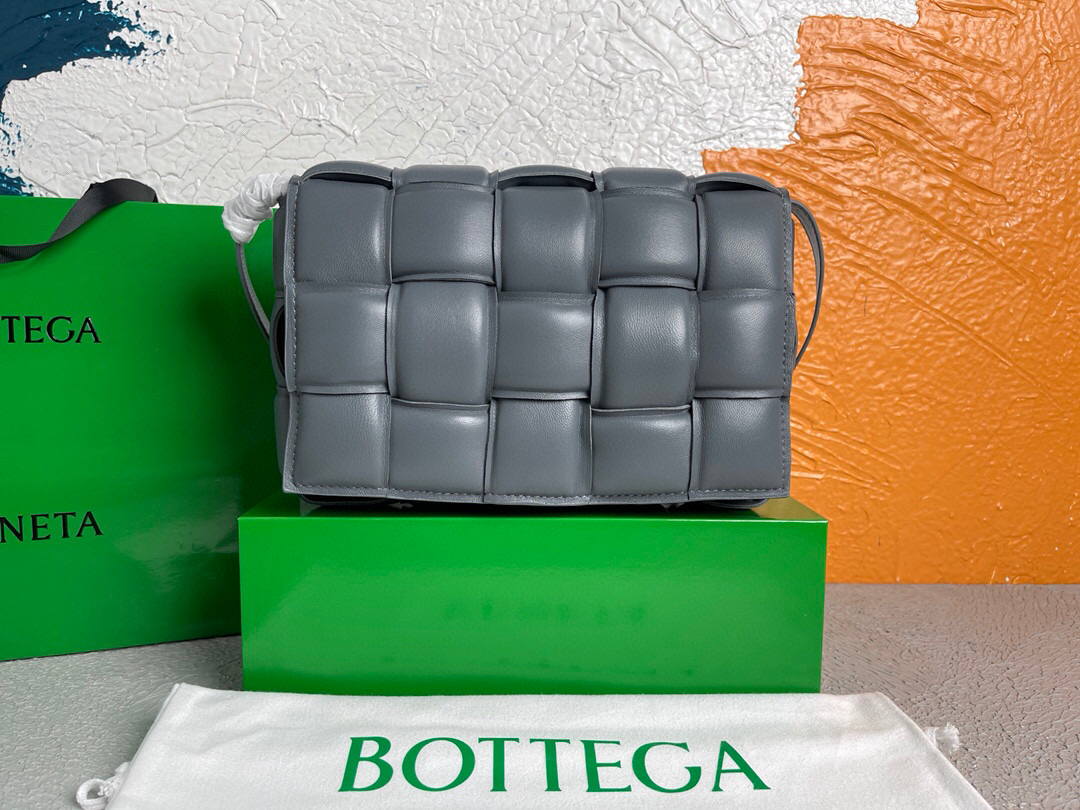 Bottega Veneta BV 20206 Padded Cassette 591970 Dark Grey Gold - Default Title - View 2