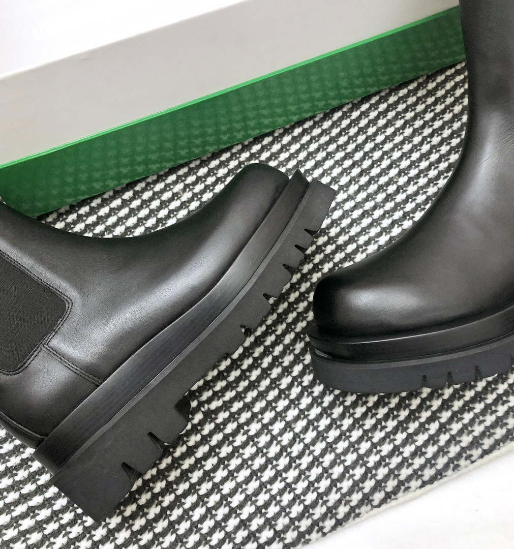Bottega Veneta Women Shoes 630300VBS501024 Tire Ankle Chelsea Boot 166984