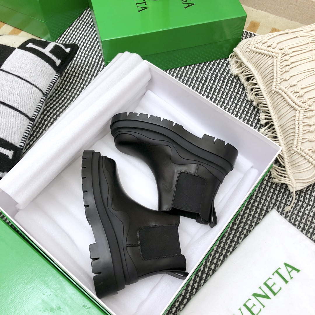 Bottega Veneta Women Shoes 630300VBS501024 Tire Ankle Chelsea Boot 166988
