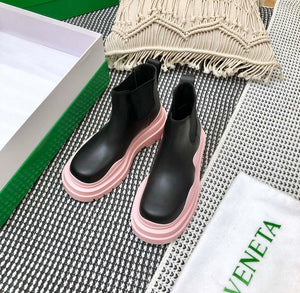Bottega Veneta Women Shoes 630300VBS501024 Tire Ankle Chelsea Boot 166992 - 35 - View 1