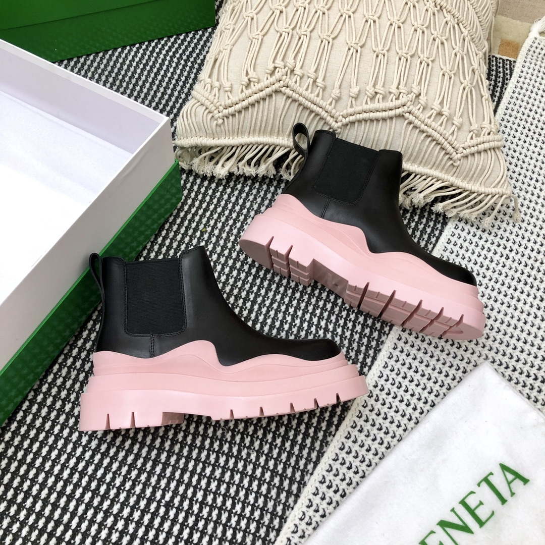 Bottega Veneta Women Shoes 630300VBS501024 Tire Ankle Chelsea Boot 166992