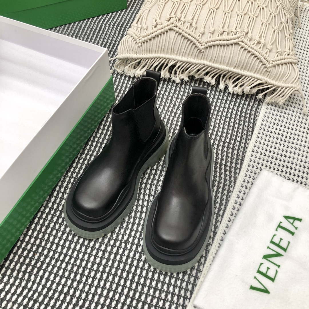 Bottega Veneta Women Shoes 630300VBS501024 Tire Ankle Chelsea Boot 166998 - 35 - View 1