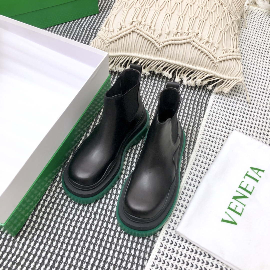Bottega Veneta Women Shoes 630300VBS501024 Tire Ankle Chelsea Boot 167008 - 35 - View 1