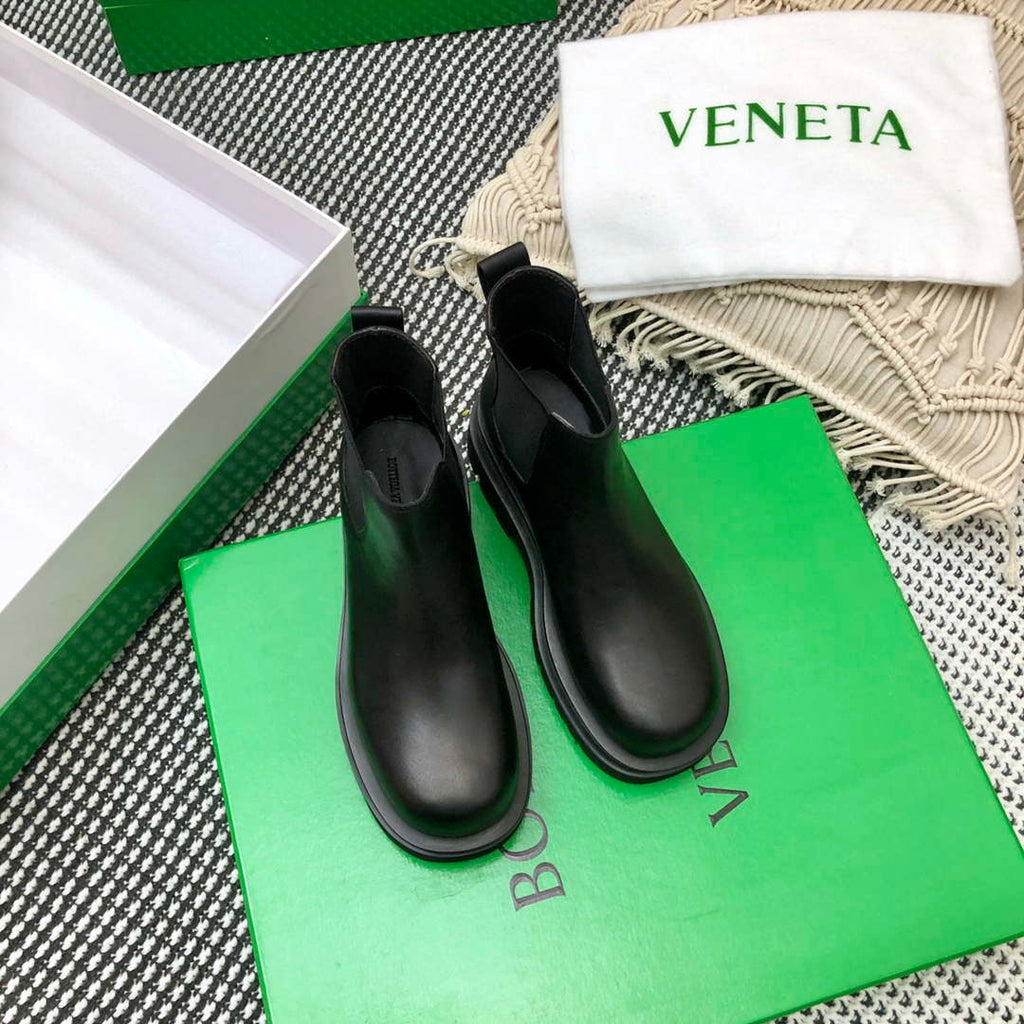 Bottega Veneta Women Shoes Lug Boot Black Color 166982