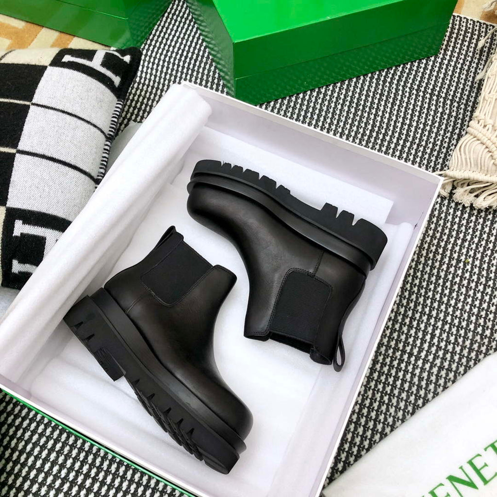 Bottega Veneta Women Shoes Lug Boot Black Color 166982