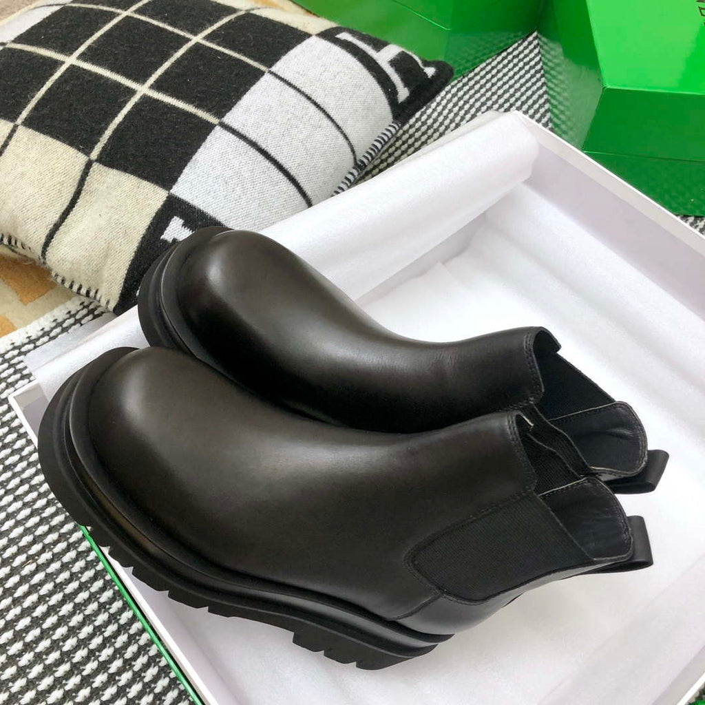 Bottega Veneta Women Shoes Lug Boot Black Color 166982