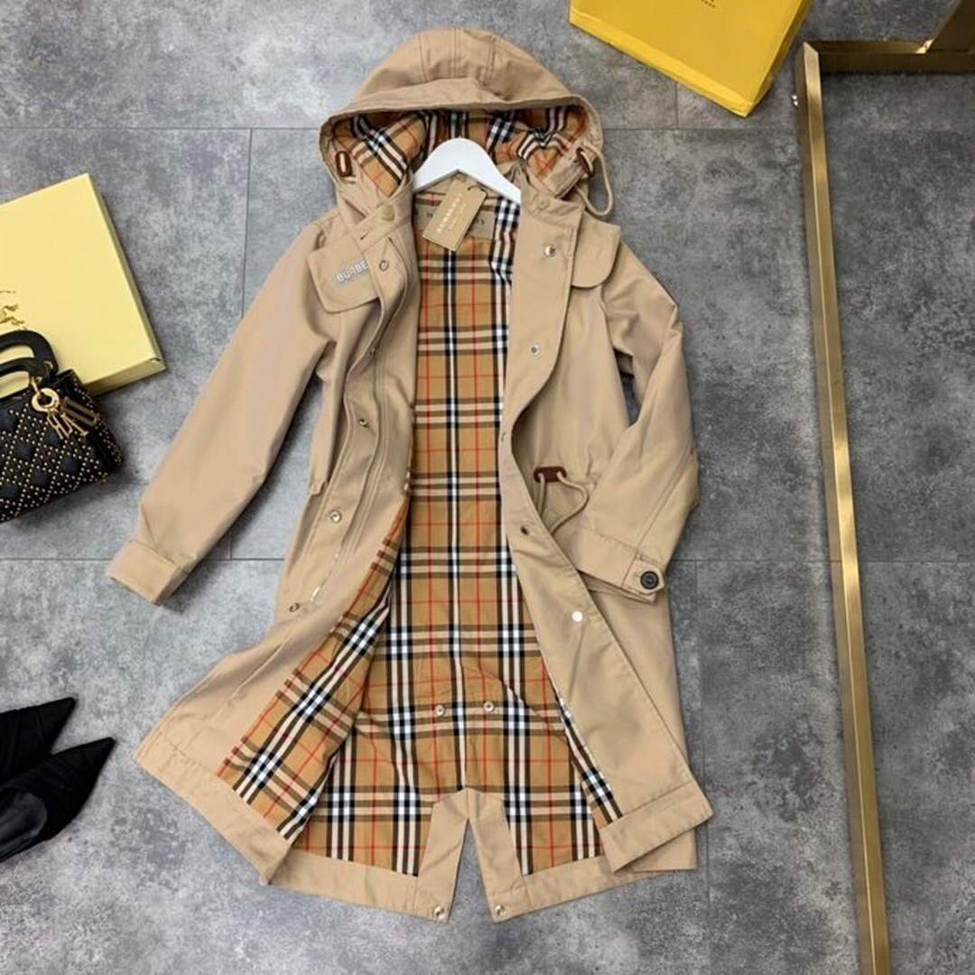 Burberry Women's Jackets Designer Burberry Coat 88015