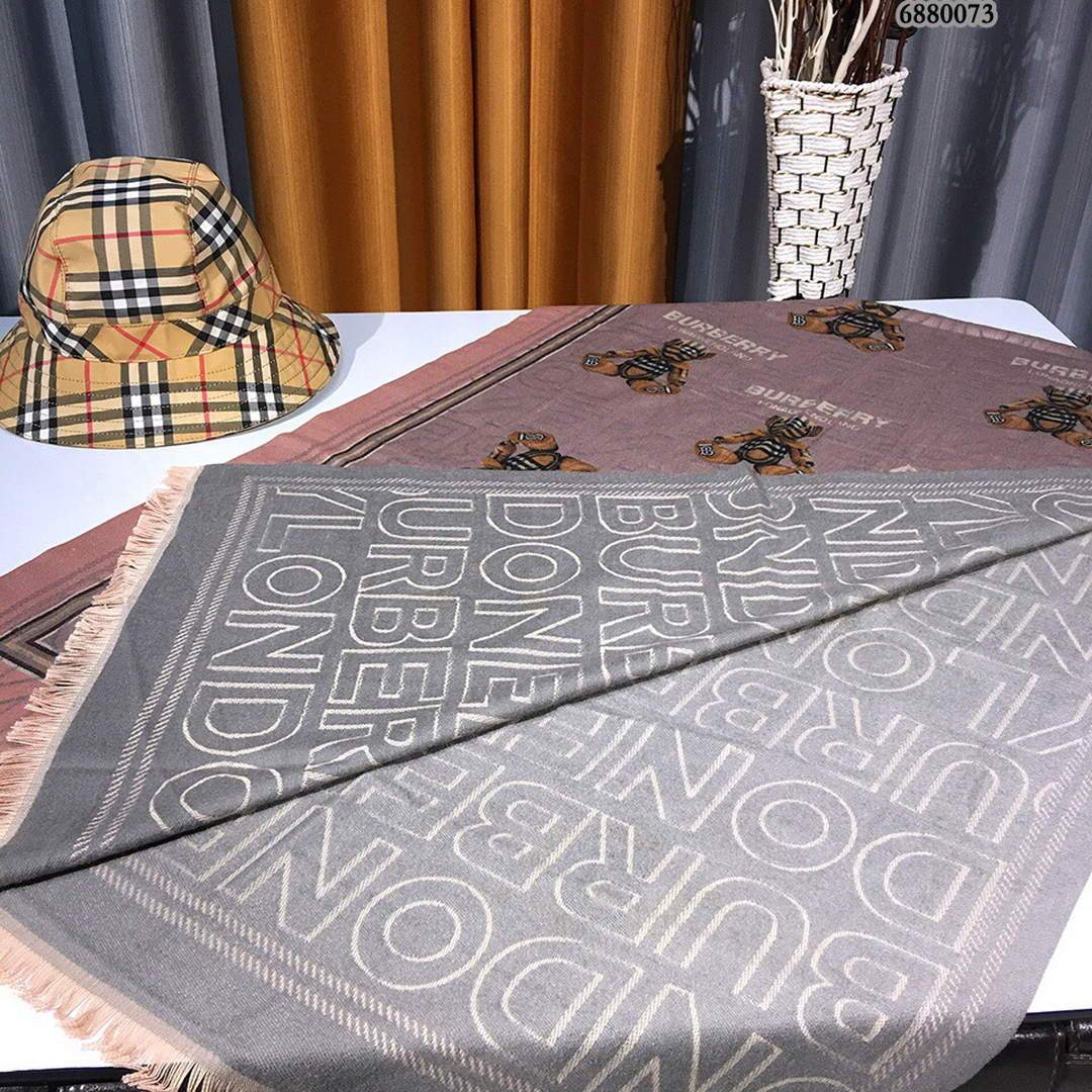Burberry Scarves Designer Burberry Shawl Scarf 58054