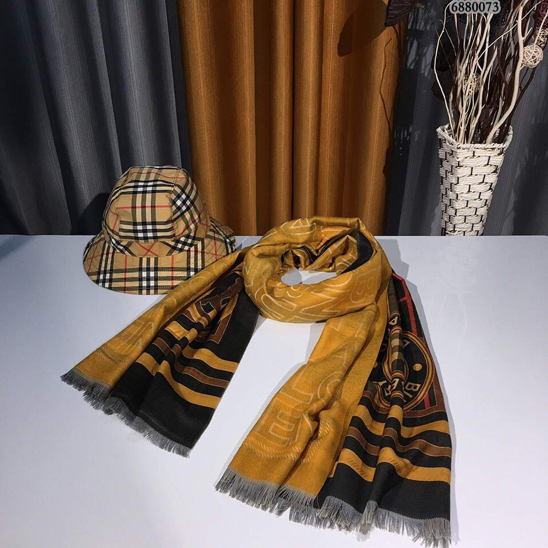 Burberry Scarves Designer Burberry Shawl Scarf 58056