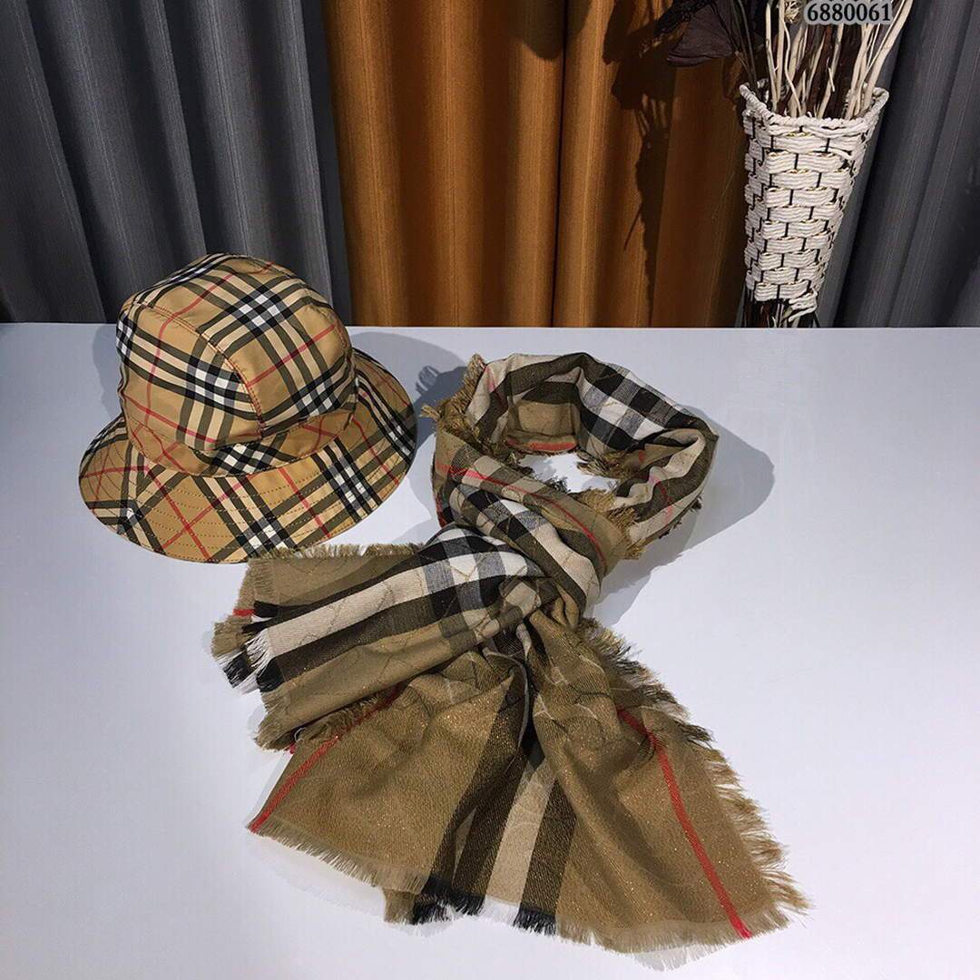 Burberry Scarves Designer Burberry Shawl Scarf 58058