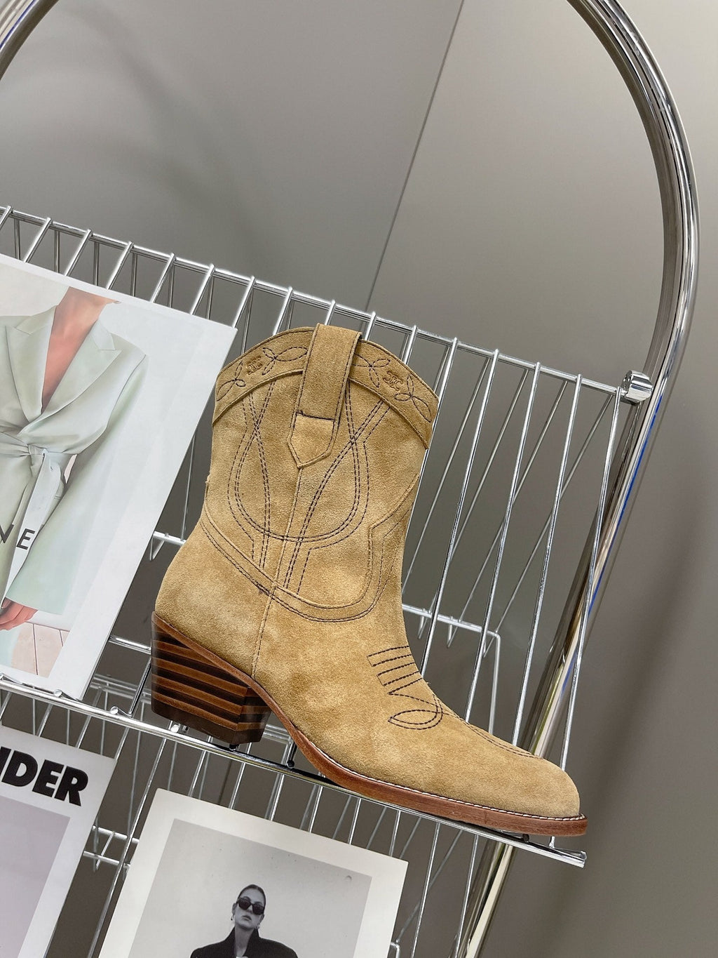 Celine Women Shoes Cuiser Boots in Painted Calfshin 189039
