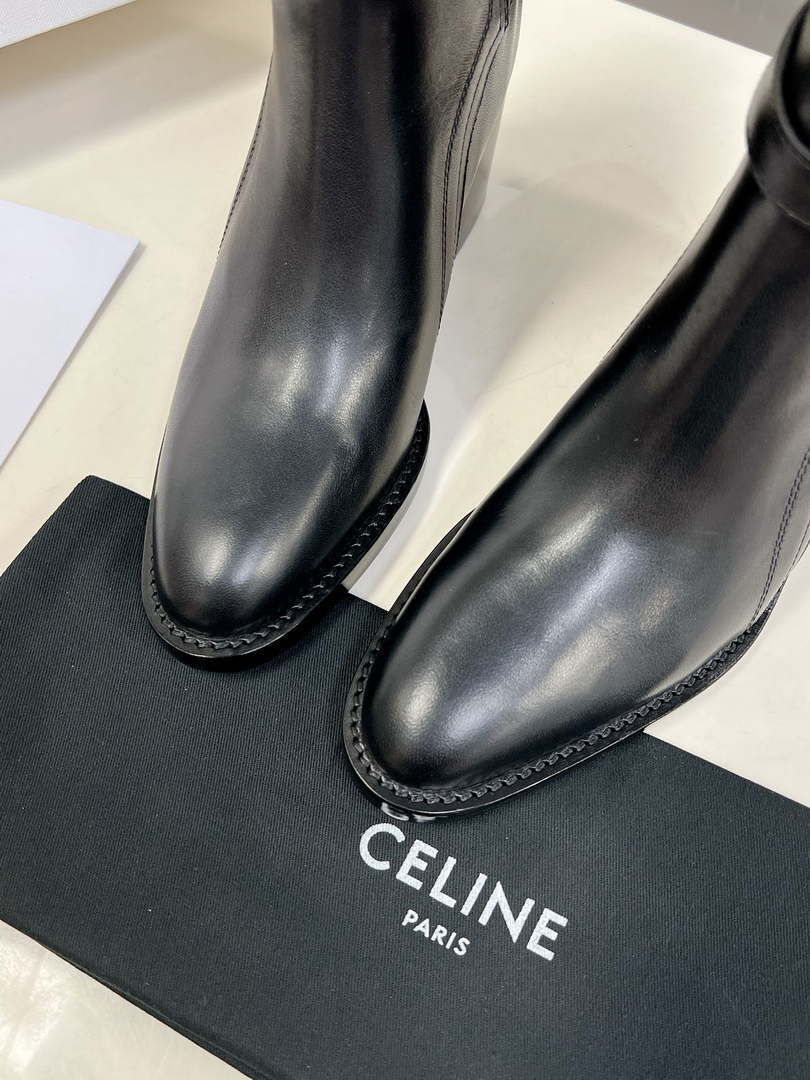 Celine Women Shoes 343413554C.38NO Margaret Chelsea Boot in Calfskin 188600