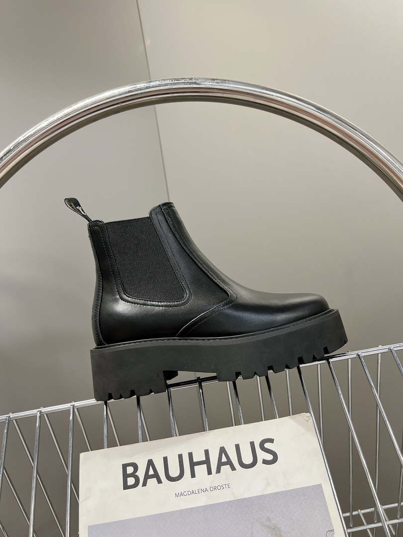 Celine Women Shoes 343413554C.38NO Margaret Chelsea Boot in Calfskin 188603
