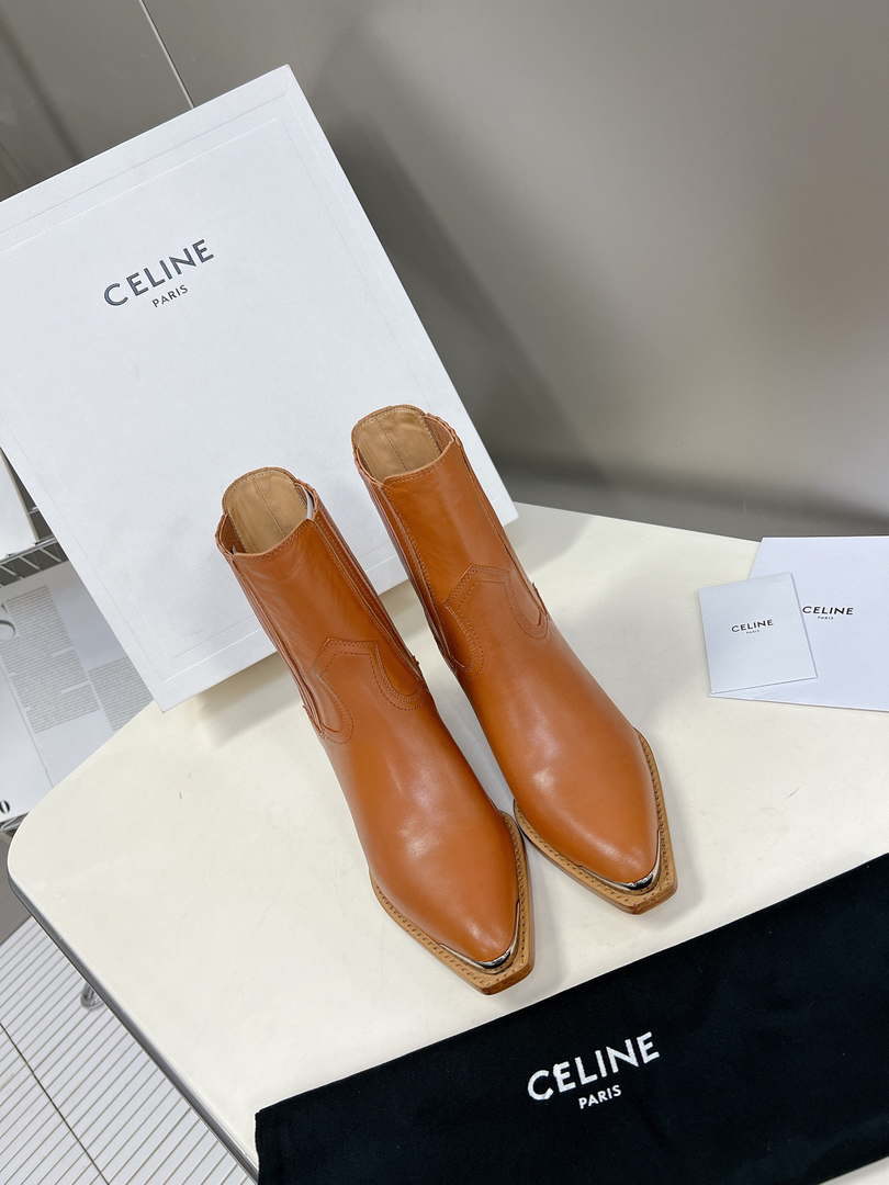 Celine Women Shoes 348303492C.38NO Cruiser Boots Chelsea Boot with Metal Toe In Calfskin 191324