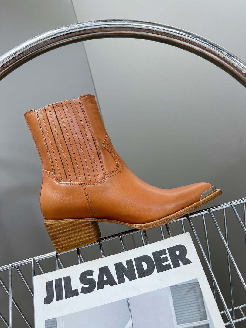 Celine Women Shoes 348303492C.38NO Cruiser Boots Chelsea Boot with Metal Toe In Calfskin 191324
