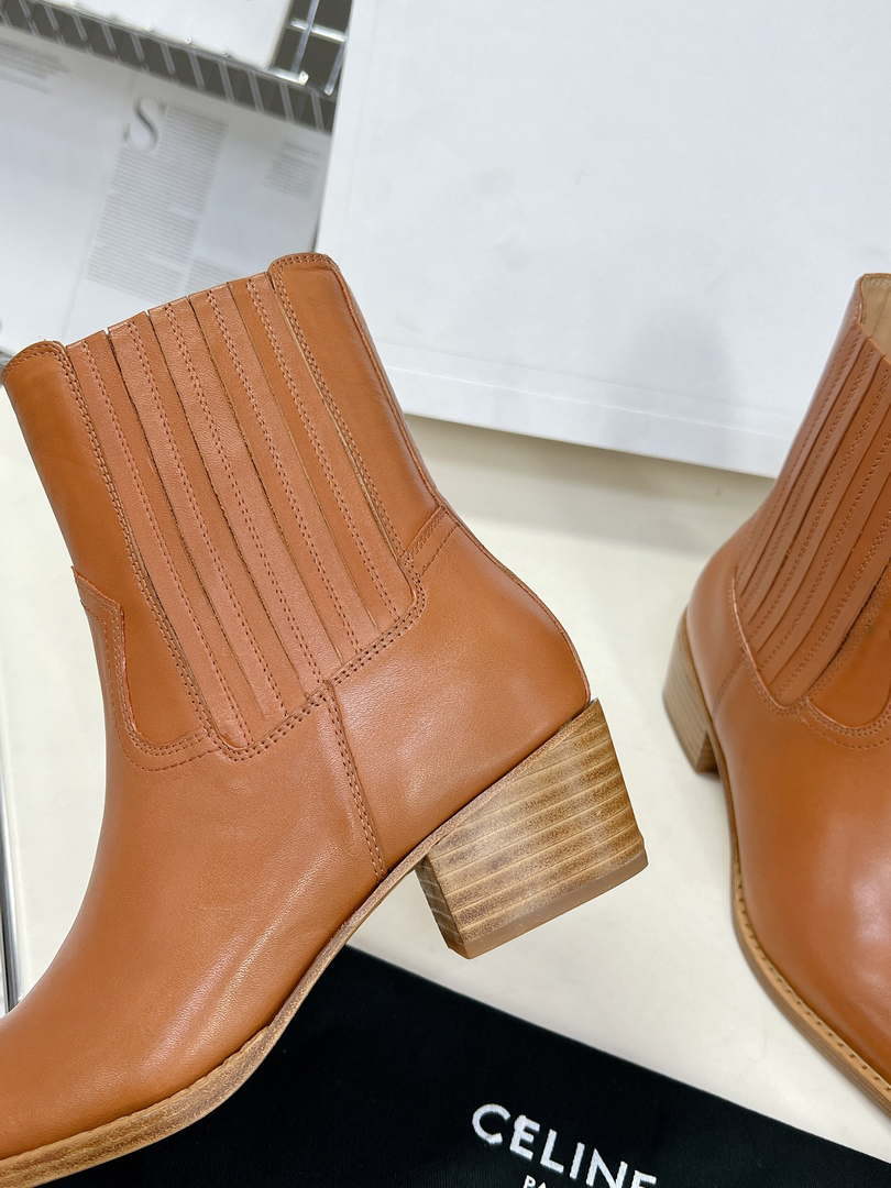 Celine Women Shoes 348303492C.38NO Cruiser Boots Chelsea Boot with Metal Toe In Calfskin 191324