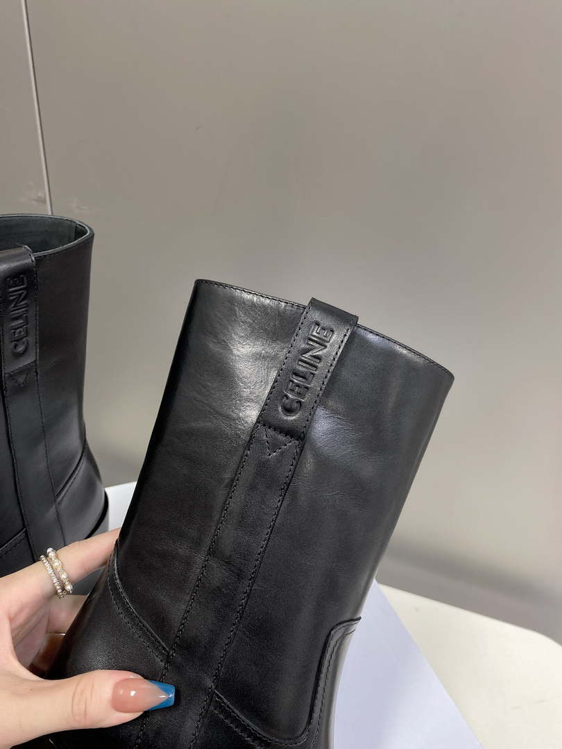 Celine Women Shoes 349113492C.04LU Mid Boot Celine Conde in Calfskintan 187823