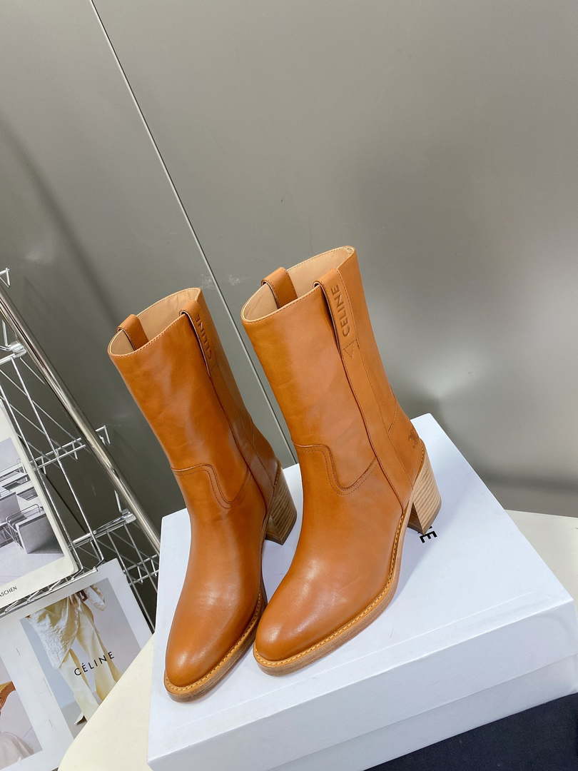 Celine Women Shoes 349113492C.04LU Mid Boot Celine Conde in Calfskintan 187824