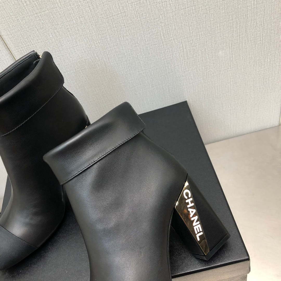 Chanel Women's Shoes Ankle Boots 194353 - 35 - View 5