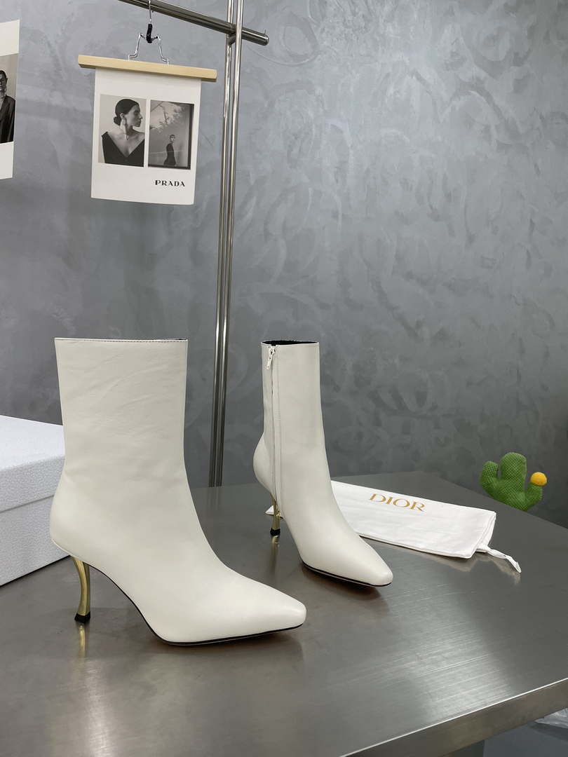 Dior Women's Shoes KCI806VVV_S900 D-Fame Heeled Angle Boot 192877