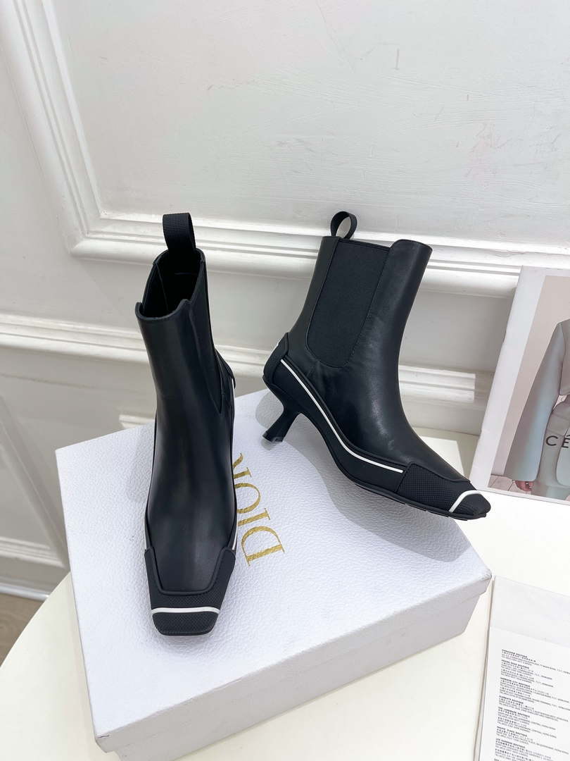 Dior Women's Shoes KCI796VSO_S20X D-Motion Heeled Ankle Boot