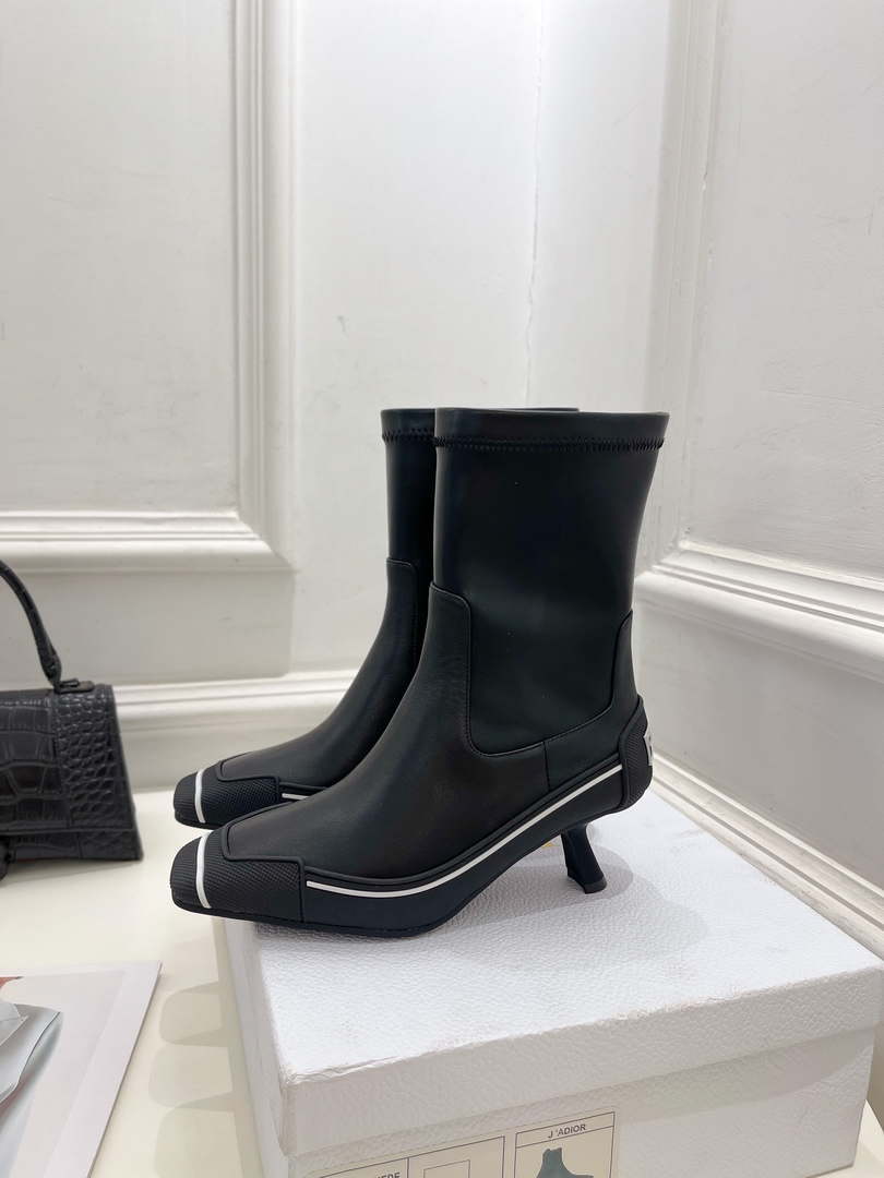 Dior Women's Shoes KCI796VSO_S20X D-Motion Heeled Ankle Boot 193196