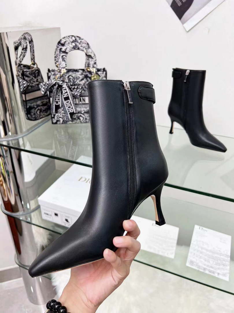 Dior Women's Shoes Kci806vvv_S900 D-Fame Heeled Ankle Boot 192350