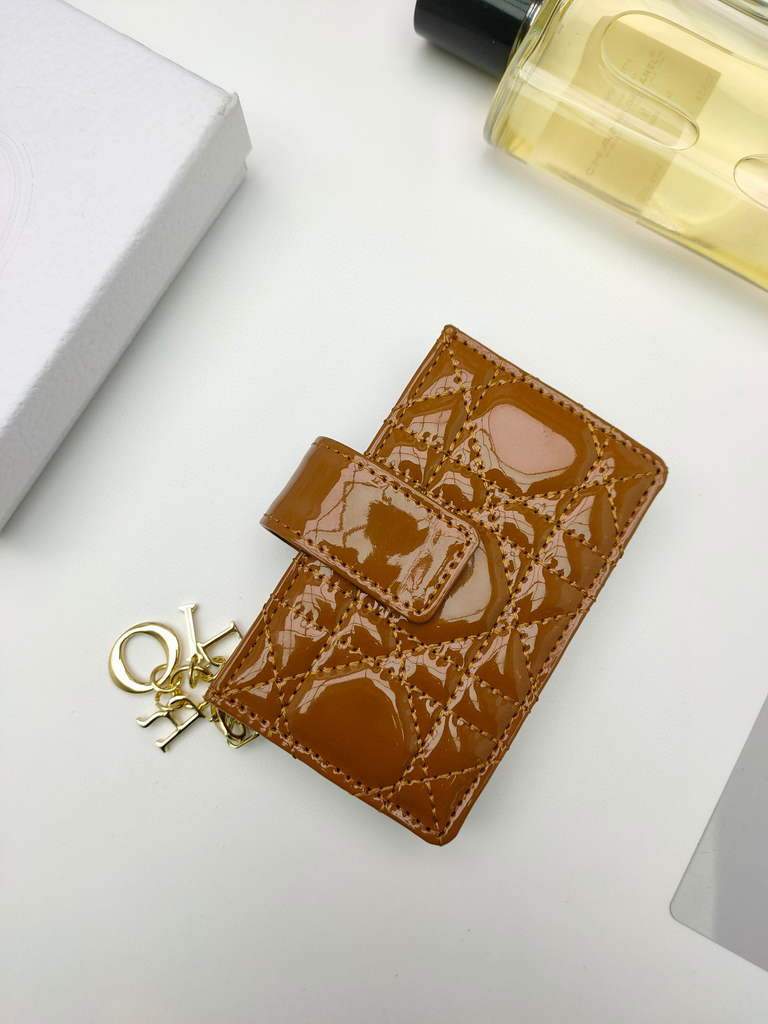 Dior S0074 Wallet Lady dior 5-Gusset card holder Brown Patent Cannage Calfskin - shop2bag