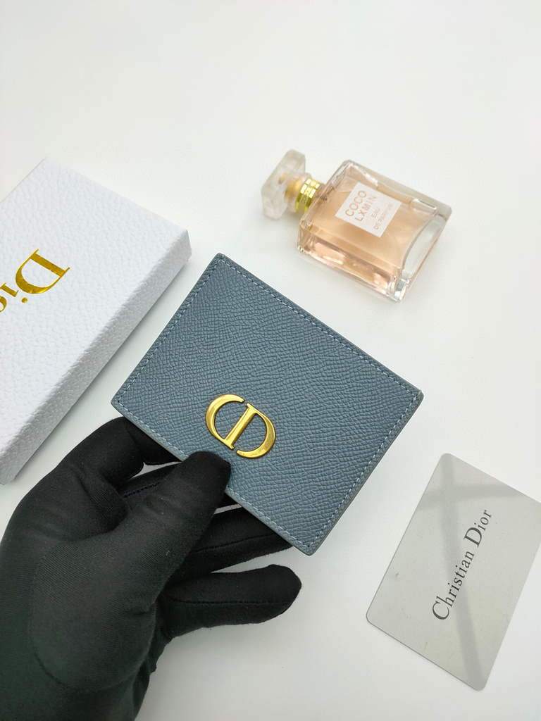 Dior S2098 Wallet 30 Montaigne card holder M928 Light Blue Grained Calfskin