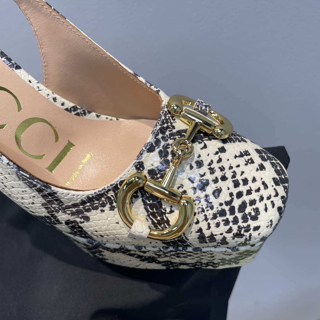 Gucci 723837 Women's python print high heel pump G66746 - 35 - View 9