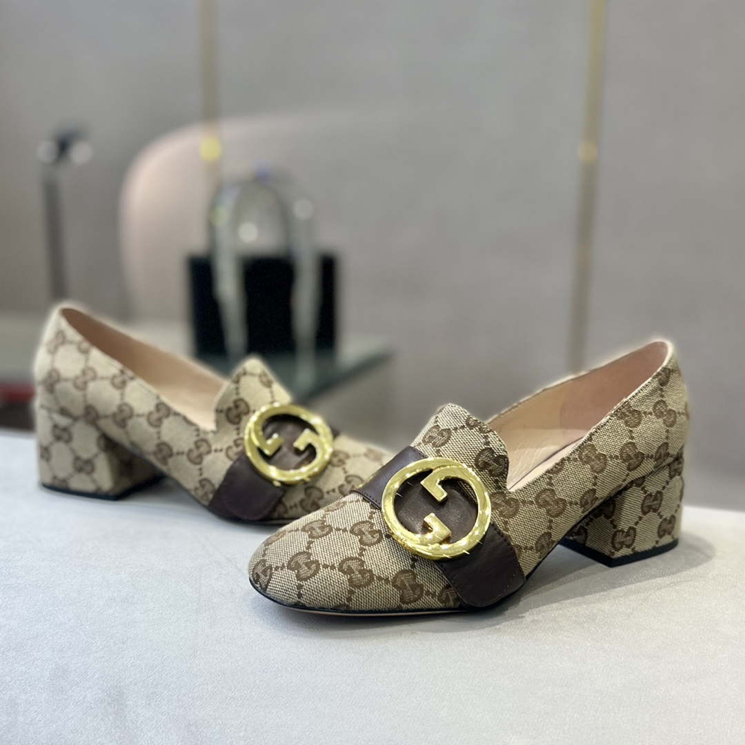 Gucci Women Shoes Style ?700271 DKSD0 1000 Women's lug sole Interlocking G loafer 191397