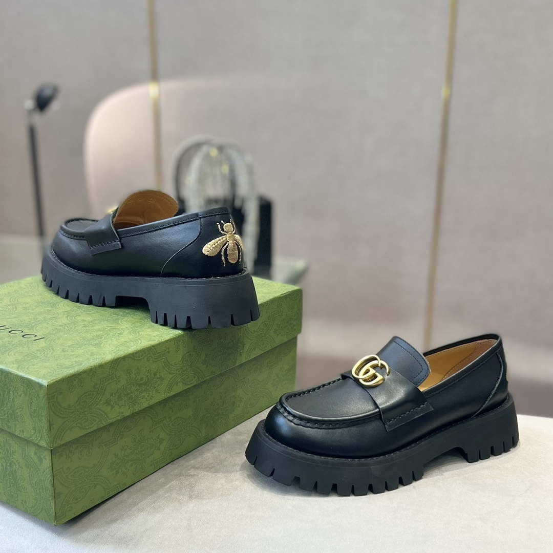 Gucci Women Shoes Style ?700271 DKSD0 1000 Women's lug sole Interlocking G loafer 191410