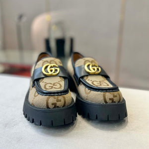 Gucci Women Shoes Style ?700271 DKSD0 1000 Women's lug sole Interlocking G loafer 191411 - 35 - View 5
