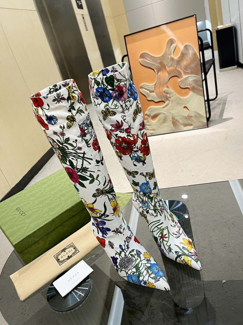 Gucci Women Shoes Style ?715584 AFE70 2341 Gucci women's knee-high boot 191526