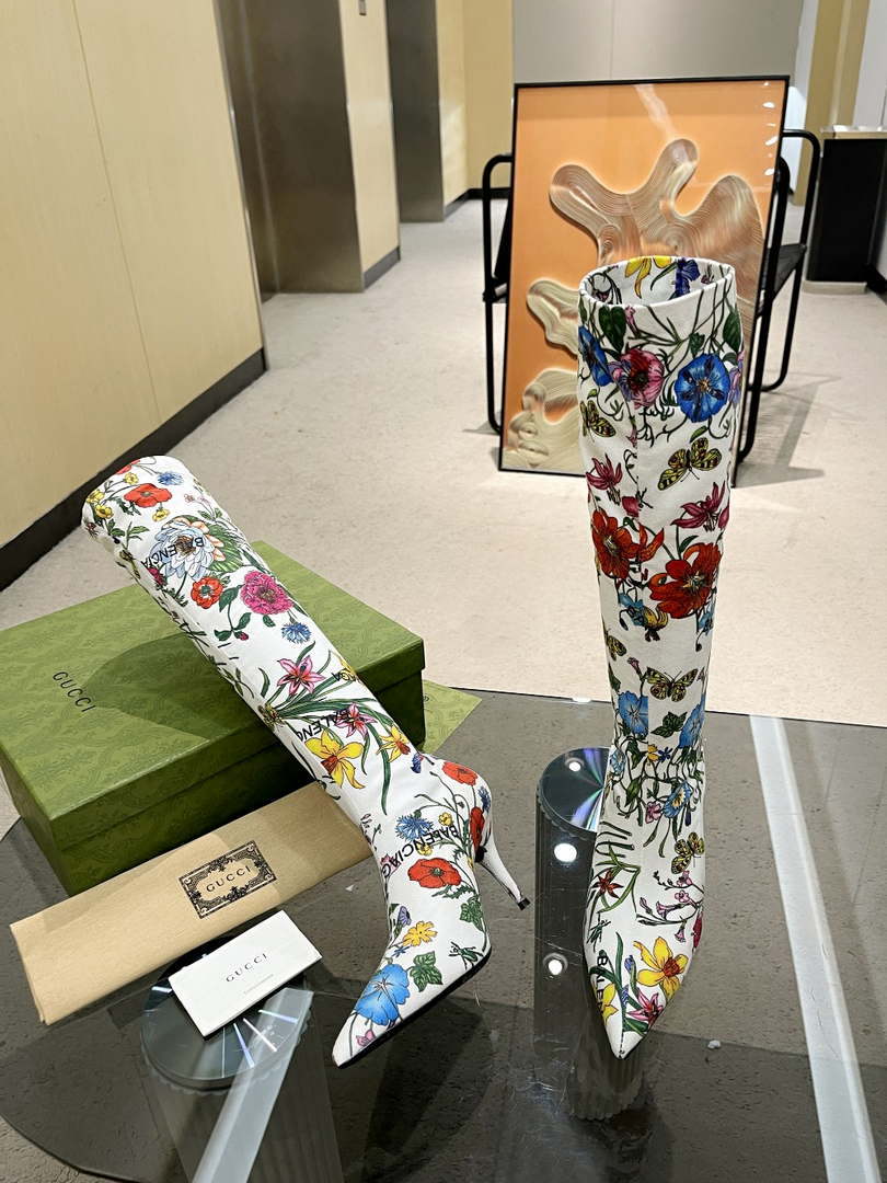 Gucci Women Shoes Style ?715584 AFE70 2341 Gucci women's knee-high boot 191526