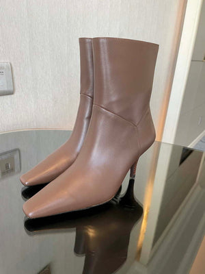 Gucci Women Shoes Style ?700022 C9D00 1000 Women's leather boot 193606 - 35 - View 8